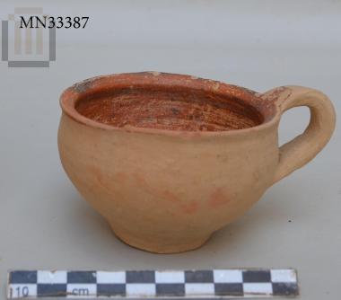 One-handled clay cup