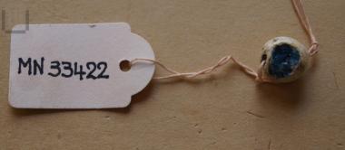Glass paste bead