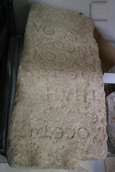 Corinthian pilaster capital