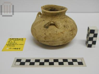 Τρίωτο σφαιρικό αλάβαστρο