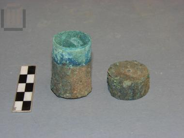 Small bronze pyxis