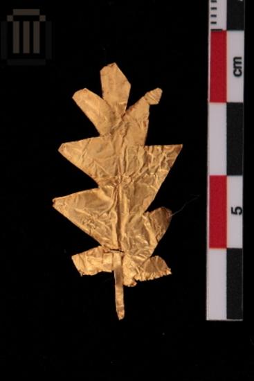 Gold leaf-shaped sheet metal