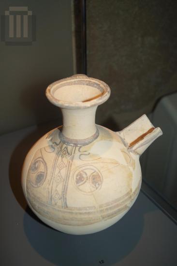 Bridge-spouted strainer jug with painted decoration