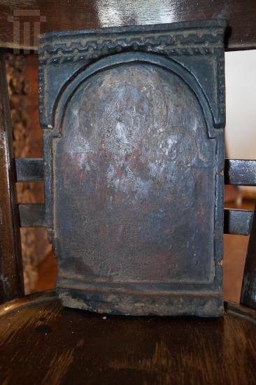 Παναγία βρεφοκρατούσα