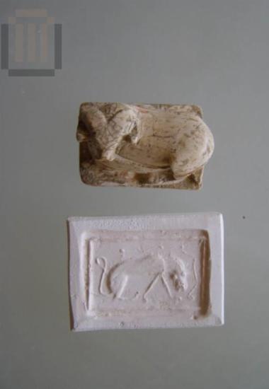 Ivory pendant from Aetos, Ithaca