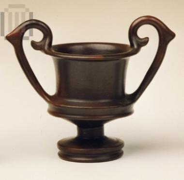 Κύπελλο με λαβές