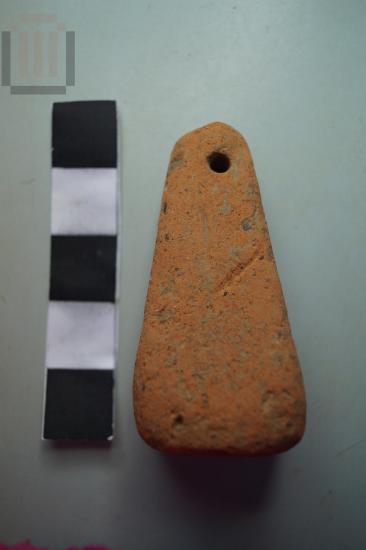 Pyramidal loom weight