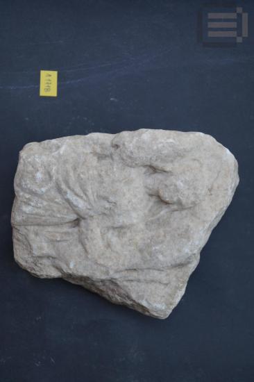 Θραύσμα επιτύμβιας στήλης