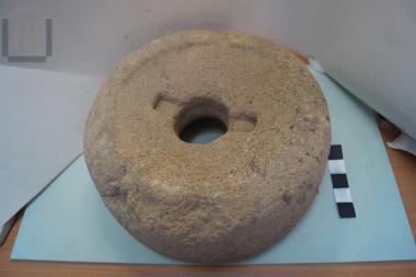 Λίθινος μυλόλιθος