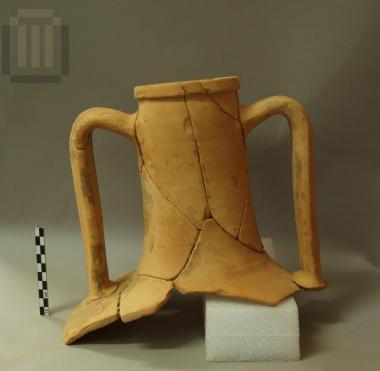 Amphora with a pointed base
