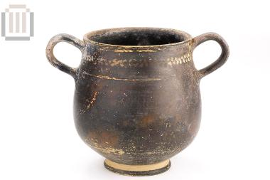 Black-glazed kantharos