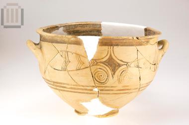 Ring-based krater
