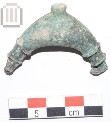 Bronze naviform fibula