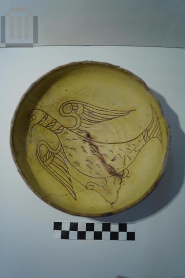 Εφυαλωμένη εγχάρακτη κούπα