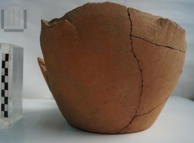 Πήλινο χυτροειδές αγγείο