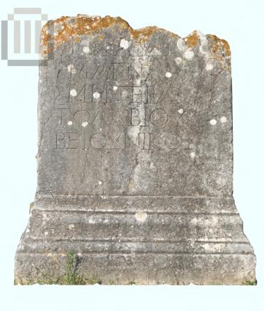 Inscribed socle
