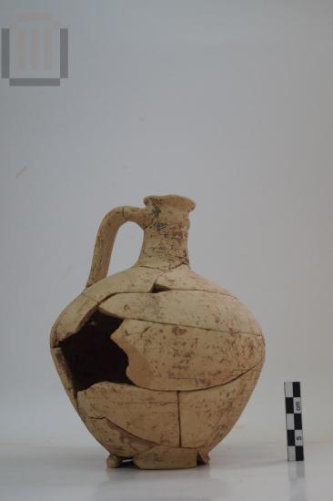 Oinochoe
