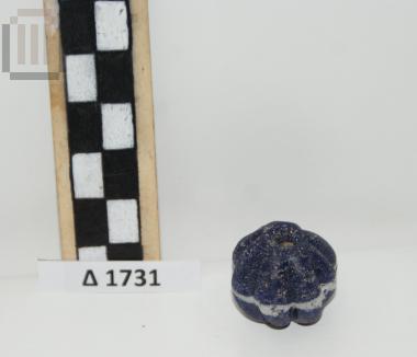 Glass melon-shaped bead