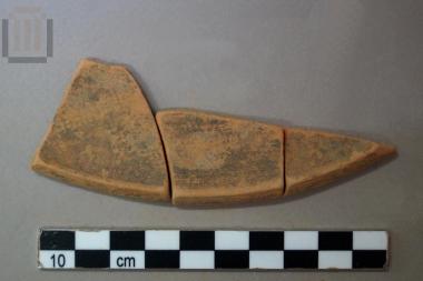 Fragments of a plate