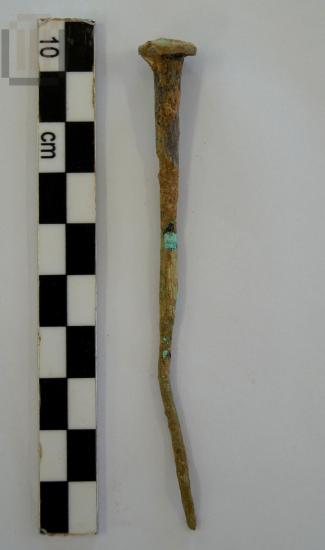 Χάλκινο καρφί