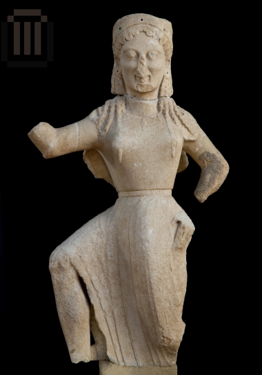 Statue of a Nike.
