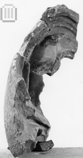 Τμήμα ιματίου από άγαλμα Νίκης