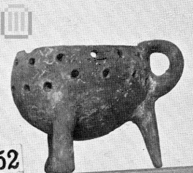 Μόνωτο τριποδικό αγγείο