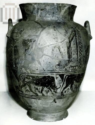 Κρατήρας με αναχώρηση πολεμιστή