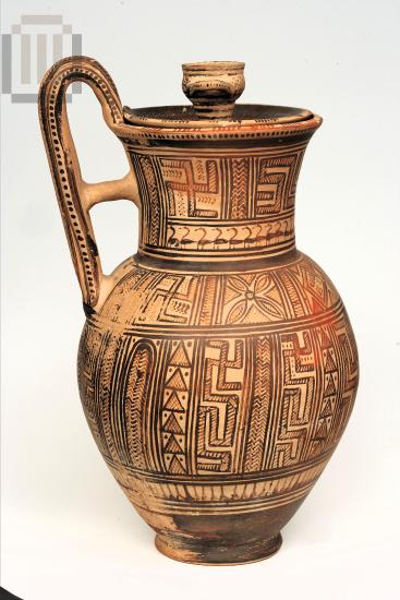 Oinochoe with lid