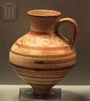 Ρυτό σχήματος πρόχου.