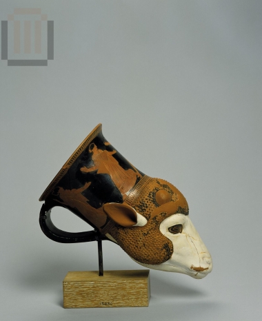 Ερυθρόμορφο ρυτό, του Ζωγρ΄φου  της Villa Giulia.