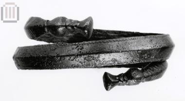 Bracelet with plastic ends