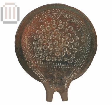 Πήλινο τηγανόσχημο σκεύος.