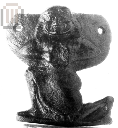 Πρόσφυση σκεύους σε μορφή Γοργούς.