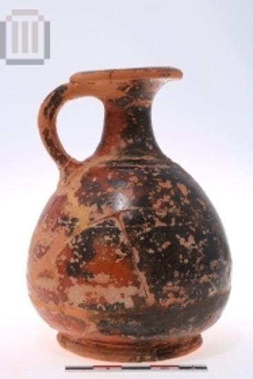 Squat lekythos