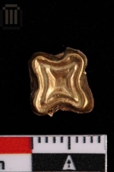 Gold pendant