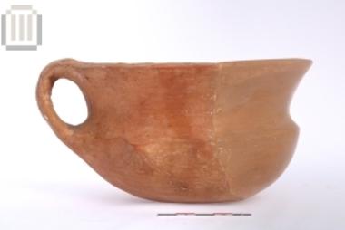 Μόνωτο κύπελλο