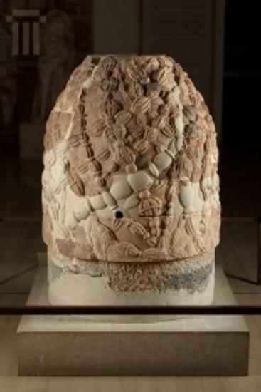 Marble omphalos
