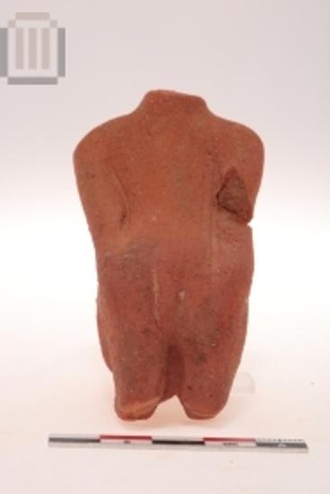 Πήλινο καθιστό ανδρικό ειδώλιο