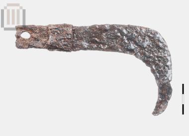 Σιδερένιο δρεπανόσχημο εργαλείο από την Ελέα