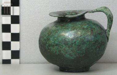 Χάλκινη προχοΐσκη