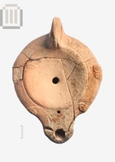 Clay one-handled lamp from Mazarakia