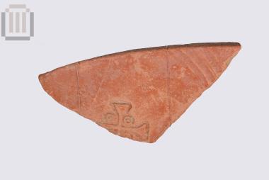Potsherd decorated with a cross from Ladochori
