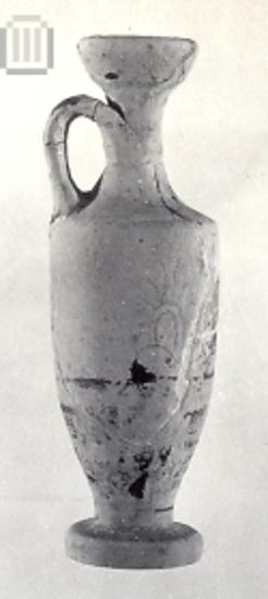 Black-glazed lekythio