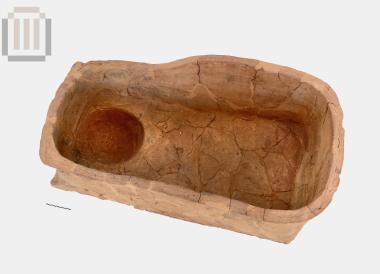 Clay bathtub from Elea