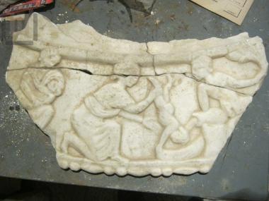 Part of a perirrhanterion lip