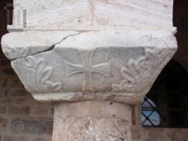 Επίθημα ιωνικού κιονόκρανου