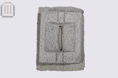 Ορθογώνιο λίθινο τριβείο από την Ελέα