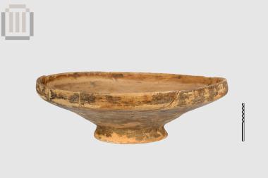 Πήλινο μελαμβαφές σκυφίδιο από την Ελέα