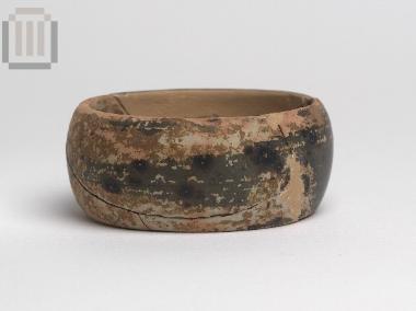 Black-glazed napf